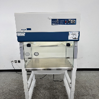 Esco 2' PCR Cabinet image 3